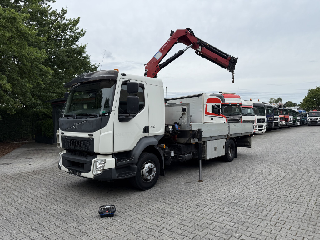 Volvo FL250.16 HMF 875 K3 - Truk derek: gambar 1 Volvo FL250.16 HMF 875 K3 - Truk derek: gambar 1