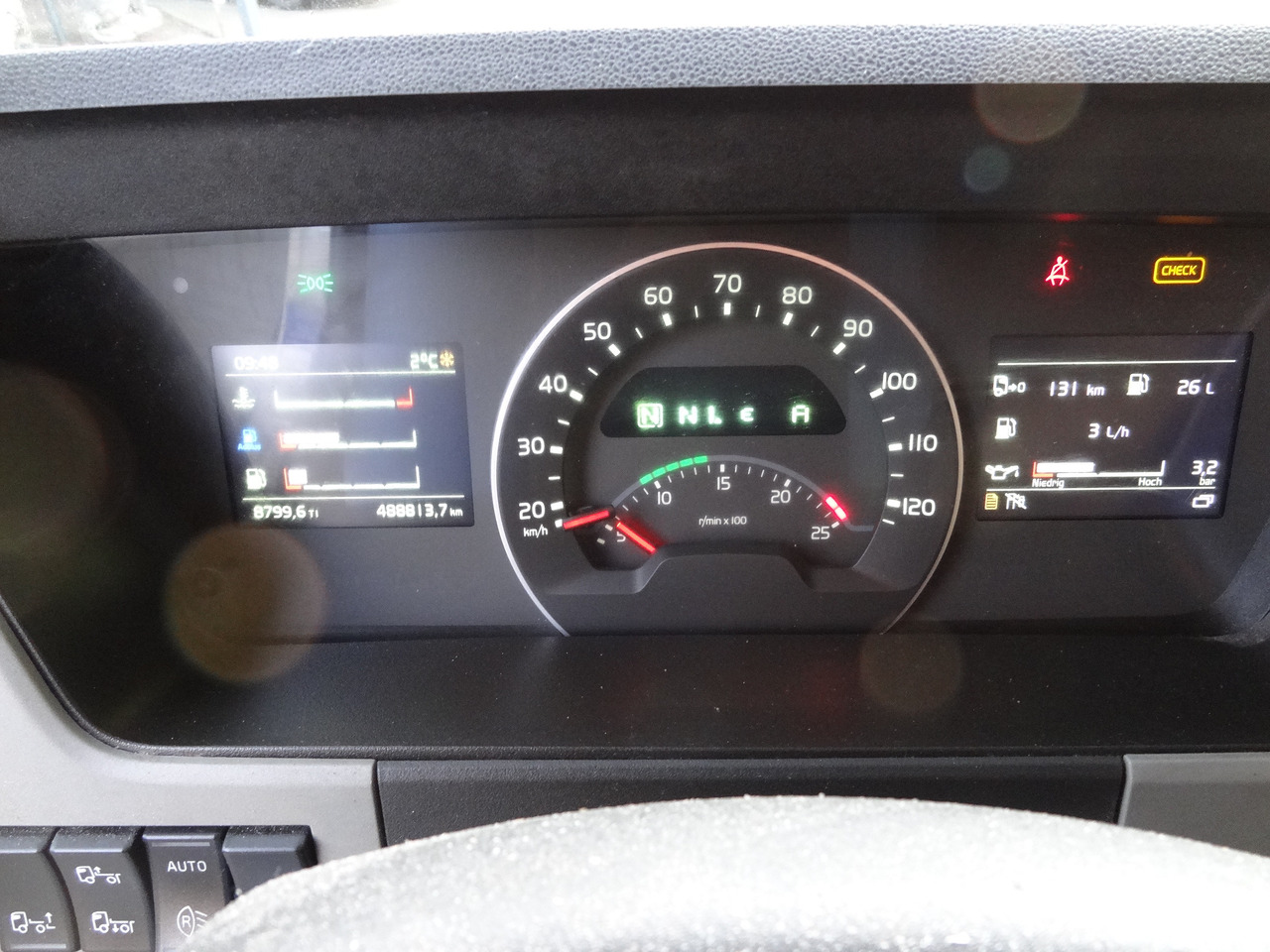 Volvo FM420 4X4 X-Track - Truk sasis: gambar 5 Volvo FM420 4X4 X-Track - Truk sasis: gambar 5