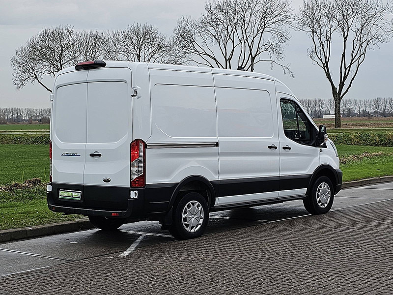 Ford E-Transit L2H2 184 pk 75KWH - Van panel, Van listrik: gambar 3 Ford E-Transit L2H2 184 pk 75KWH - Van panel, Van listrik: gambar 3