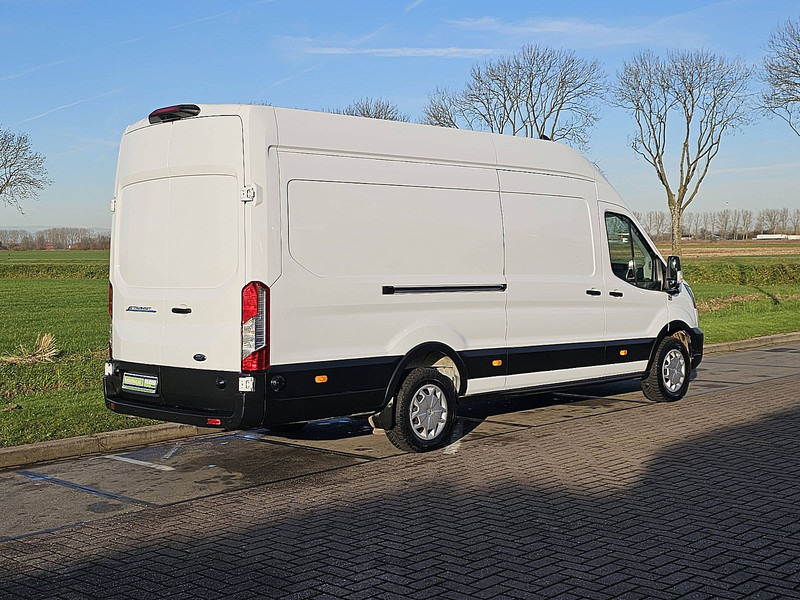 Ford E-Transit L4H3 Maxi 75 kWh - Van panel, Van listrik: gambar 3 Ford E-Transit L4H3 Maxi 75 kWh - Van panel, Van listrik: gambar 3