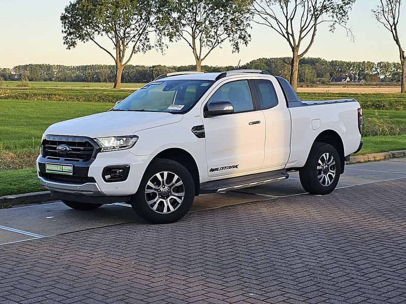 Ford Ranger  2.0  213 WILDTRACK - Truk pikap: gambar 2 Ford Ranger  2.0  213 WILDTRACK - Truk pikap: gambar 2