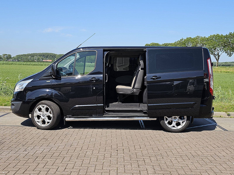Van kecil Ford Transit 2.2: gambar 17