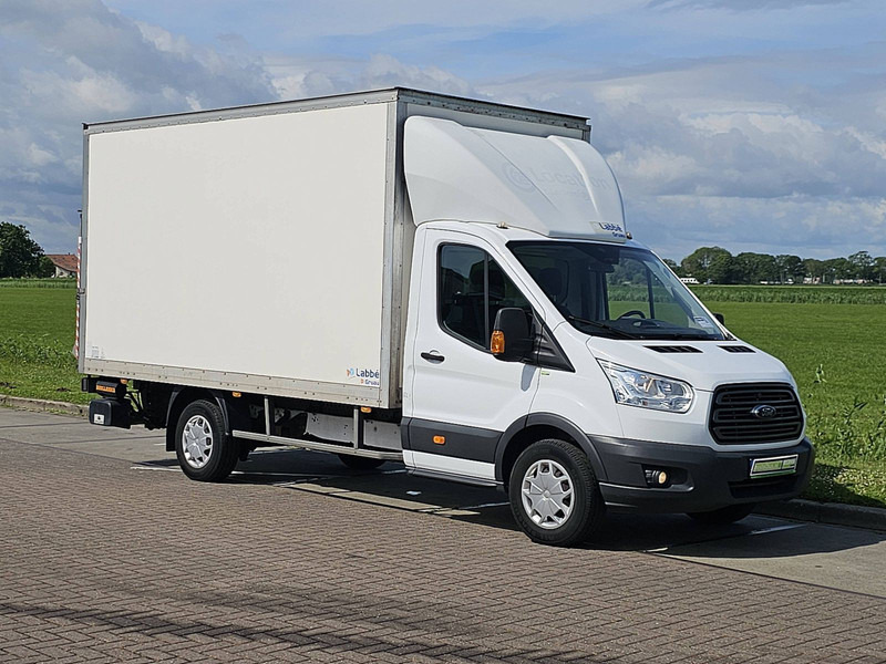 Ford Transit 350 - Van box: gambar 5 Ford Transit 350 - Van box: gambar 5