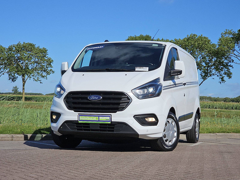 Ford Transit Custom 2.0 L1H1 Navi Trekhaak - Van kecil: gambar 1 Ford Transit Custom 2.0 L1H1 Navi Trekhaak - Van kecil: gambar 1