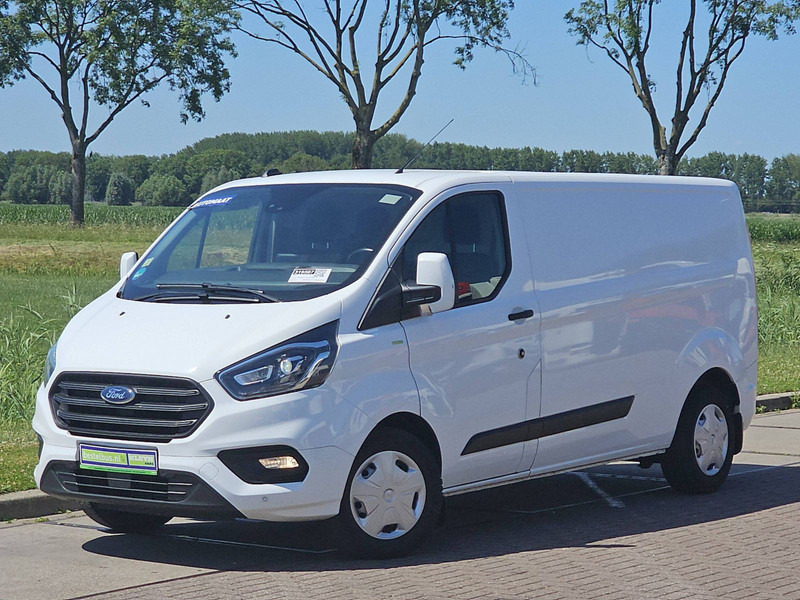 Ford Transit Custom 2.0 L2H1 Navi Trekhaak - Van kecil: gambar 2 Ford Transit Custom 2.0 L2H1 Navi Trekhaak - Van kecil: gambar 2