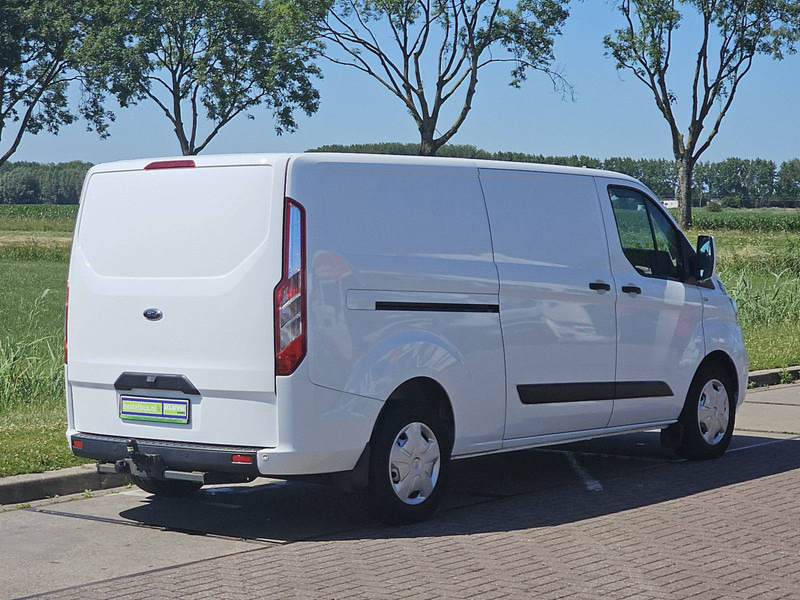 Ford Transit Custom 2.0 L2H1 Navi Trekhaak - Van kecil: gambar 3 Ford Transit Custom 2.0 L2H1 Navi Trekhaak - Van kecil: gambar 3