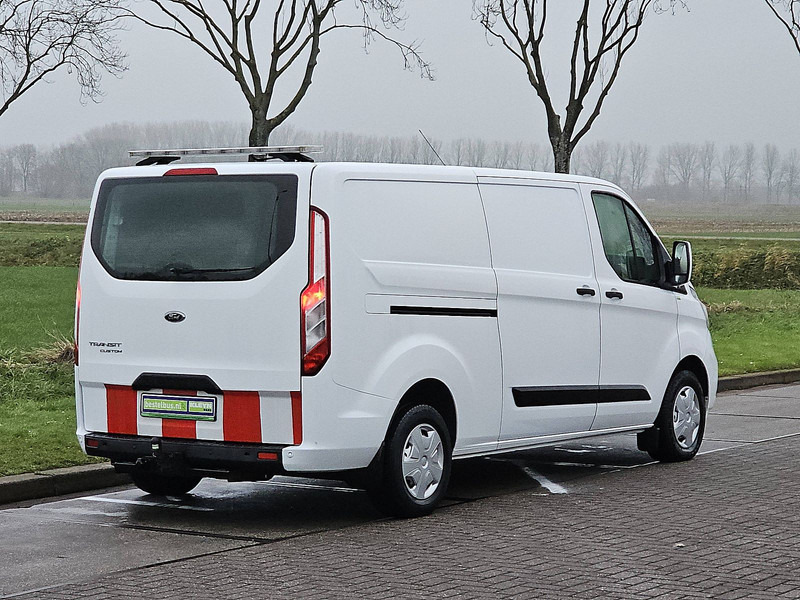 Ford Transit Custom 2.0 TDCI 130 TREND L2 - Van kecil: gambar 3 Ford Transit Custom 2.0 TDCI 130 TREND L2 - Van kecil: gambar 3