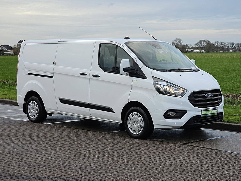 Ford Transit Custom 2.0 TDCI 130 TREND L2 - Van kecil: gambar 5 Ford Transit Custom 2.0 TDCI 130 TREND L2 - Van kecil: gambar 5