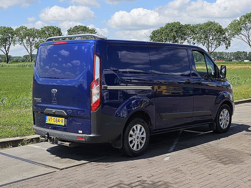 Ford Transit Custom 2.2 ac - Van kecil: gambar 3 Ford Transit Custom 2.2 ac - Van kecil: gambar 3