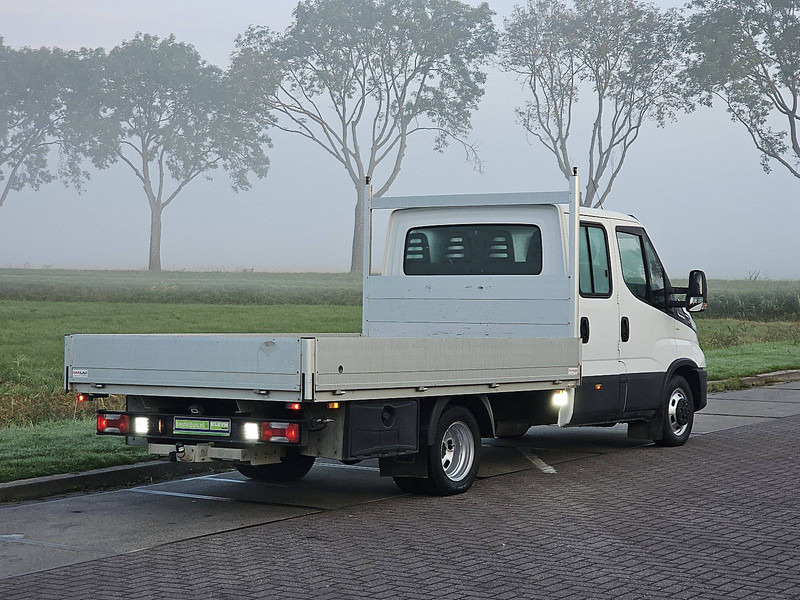 Iveco Daily 35C18 DUB.CAB 3.0Ltr 180Pk - Van flatbed: gambar 3 Iveco Daily 35C18 DUB.CAB 3.0Ltr 180Pk - Van flatbed: gambar 3