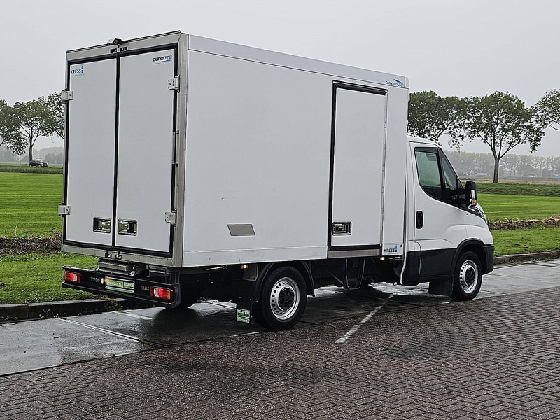 Iveco Daily 35S16 Bakwagen Koel/Vries - Van berpendingin: gambar 3 Iveco Daily 35S16 Bakwagen Koel/Vries - Van berpendingin: gambar 3