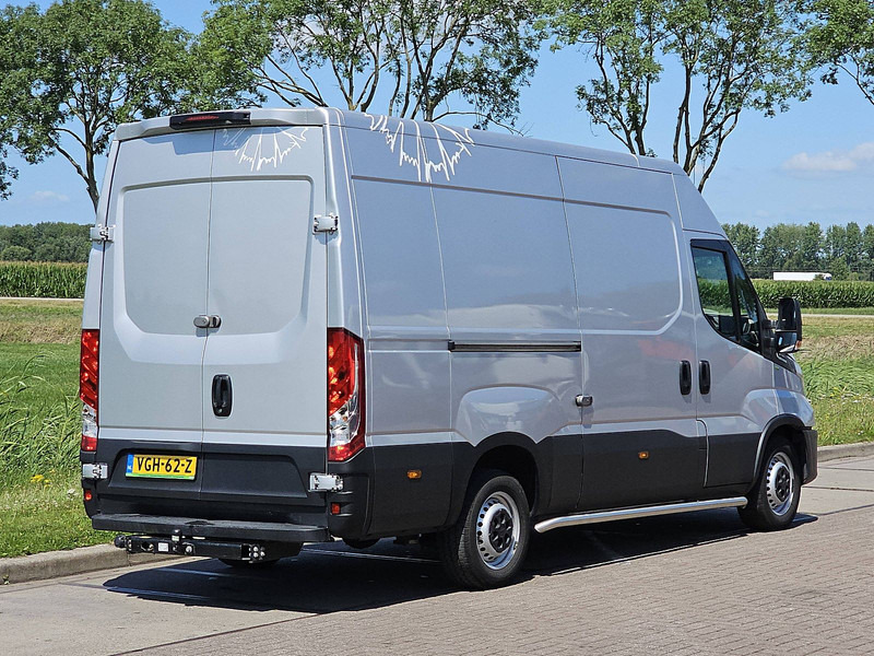 Iveco Daily 35S16 L2H2 Luchtvering AC - Van panel: gambar 3 Iveco Daily 35S16 L2H2 Luchtvering AC - Van panel: gambar 3