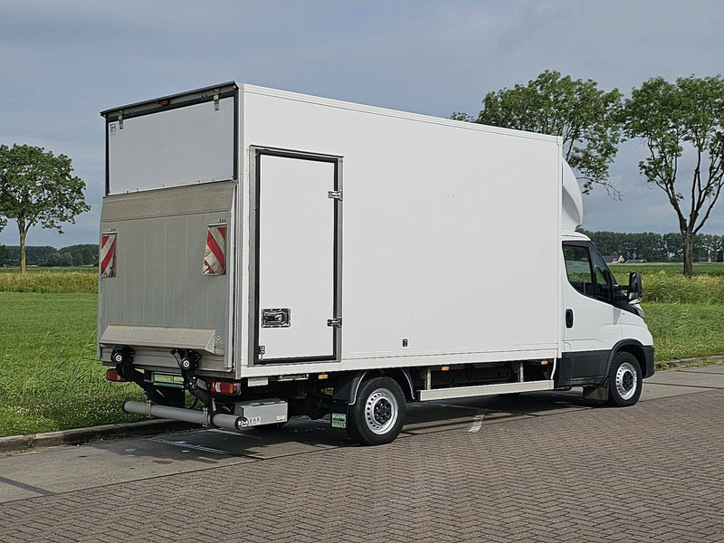 Iveco Daily 35S18 Bakwagen Laadklep! - Van box: gambar 3 Iveco Daily 35S18 Bakwagen Laadklep! - Van box: gambar 3