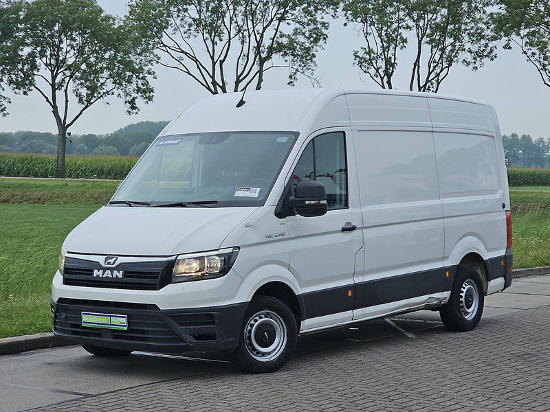 MAN TGE 3.140 schade EURO6 - Van panel: gambar 2 MAN TGE 3.140 schade EURO6 - Van panel: gambar 2