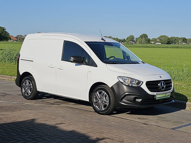 Mercedes-Benz Citan 108 CDI ac carplay EURO6 - Van box: gambar 5 Mercedes-Benz Citan 108 CDI ac carplay EURO6 - Van box: gambar 5