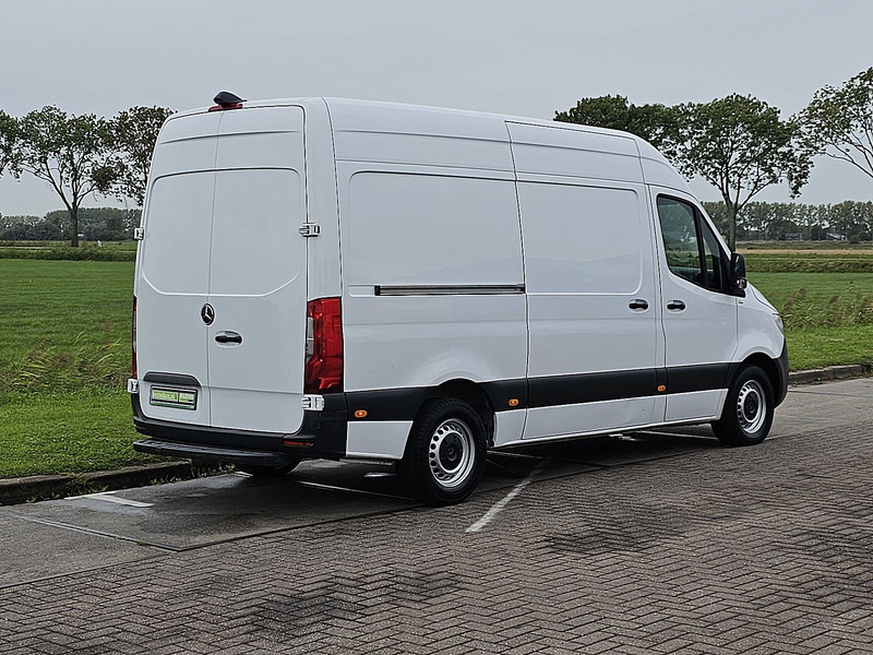 Mercedes-Benz Sprinter 314 L2H2 RWD Mbux - Van panel: gambar 3 Mercedes-Benz Sprinter 314 L2H2 RWD Mbux - Van panel: gambar 3