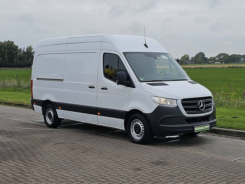 Mercedes-Benz Sprinter 314 L2H2 RWD Mbux - Van panel: gambar 5 Mercedes-Benz Sprinter 314 L2H2 RWD Mbux - Van panel: gambar 5
