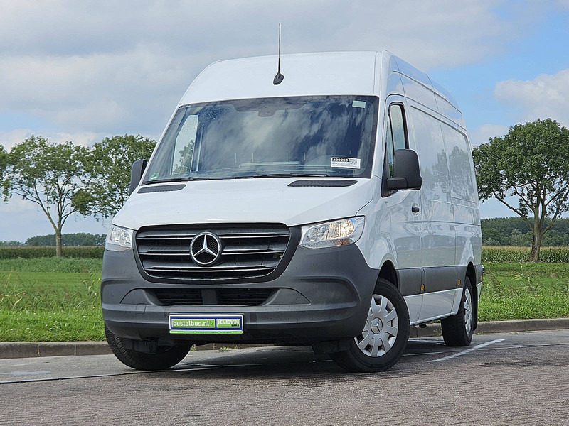 Mercedes-Benz Sprinter 314 L2H2 RWD Trekhaak - Van kecil: gambar 1 Mercedes-Benz Sprinter 314 L2H2 RWD Trekhaak - Van kecil: gambar 1