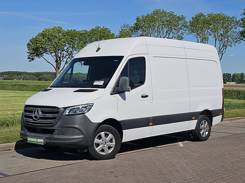 Mercedes-Benz Sprinter 316 CDI AUT. L2H2 LED - Van kecil: gambar 2 Mercedes-Benz Sprinter 316 CDI AUT. L2H2 LED - Van kecil: gambar 2