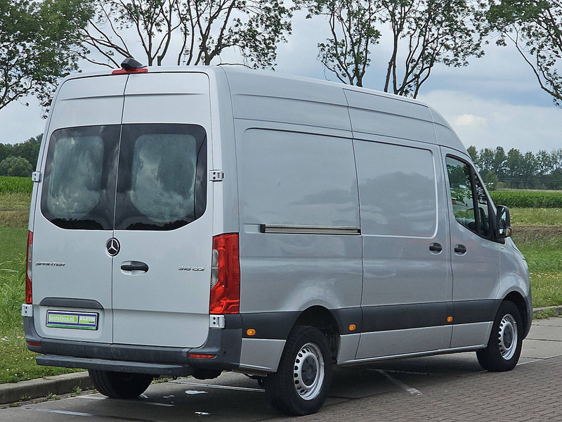 Mercedes-Benz Sprinter 316 L2H2 RWD Mbux Autom! - Van panel: gambar 3 Mercedes-Benz Sprinter 316 L2H2 RWD Mbux Autom! - Van panel: gambar 3