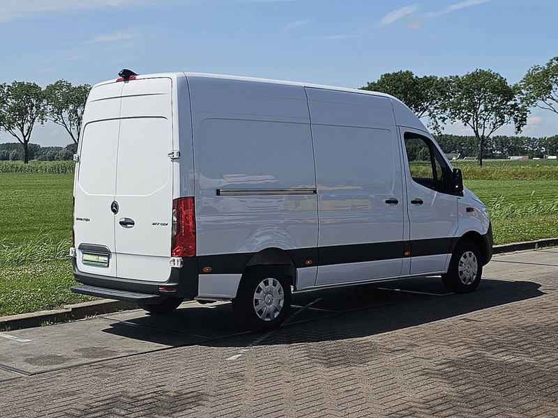 Mercedes-Benz Sprinter 317 L2H2 Navi Mbux - Van panel: gambar 3 Mercedes-Benz Sprinter 317 L2H2 Navi Mbux - Van panel: gambar 3