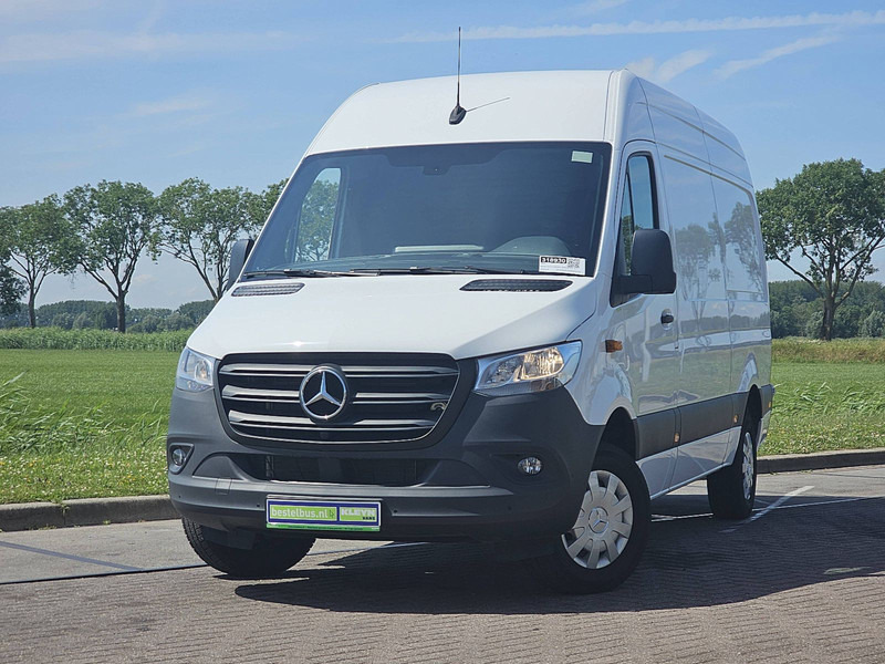 Mercedes-Benz Sprinter 317 L2H2 Navi Mbux - Van panel: gambar 1 Mercedes-Benz Sprinter 317 L2H2 Navi Mbux - Van panel: gambar 1