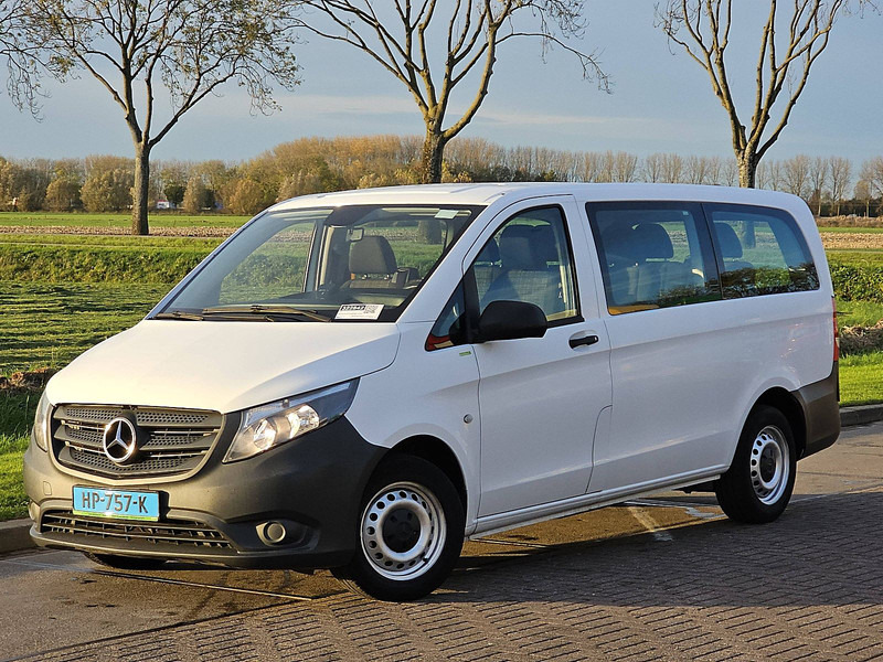 Mercedes-Benz Vito - Van kecil: gambar 2 Mercedes-Benz Vito - Van kecil: gambar 2