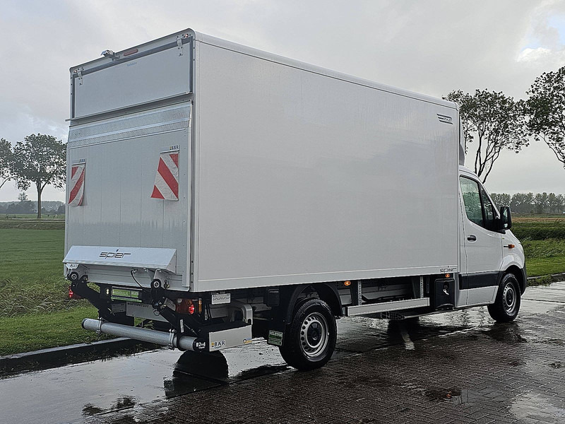 Mercedes-Benz eSprinter Bakwagen Laadklep! - Van box, Van listrik: gambar 3 Mercedes-Benz eSprinter Bakwagen Laadklep! - Van box, Van listrik: gambar 3