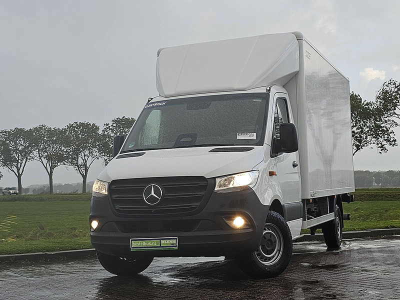 Mercedes-Benz eSprinter Bakwagen Laadklep! - Van box, Van listrik: gambar 1 Mercedes-Benz eSprinter Bakwagen Laadklep! - Van box, Van listrik: gambar 1