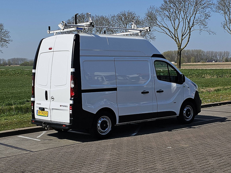 Opel Vivaro 1.6 ac 116 pk - Van kecil: gambar 3 Opel Vivaro 1.6 ac 116 pk - Van kecil: gambar 3