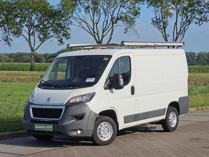 Peugeot Boxer 2.0 - Van kecil: gambar 2 Peugeot Boxer 2.0 - Van kecil: gambar 2