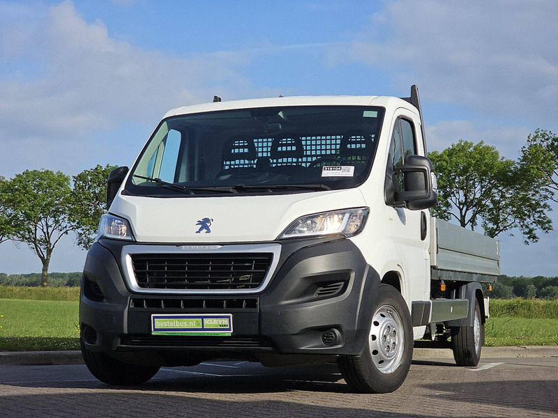 Peugeot Boxer 335 - Van flatbed: gambar 1 Peugeot Boxer 335 - Van flatbed: gambar 1