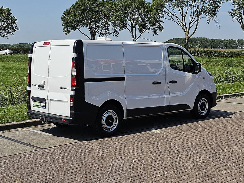 Renault Trafic 1.6 DCI 125 L1H1 - Van kecil: gambar 3 Renault Trafic 1.6 DCI 125 L1H1 - Van kecil: gambar 3
