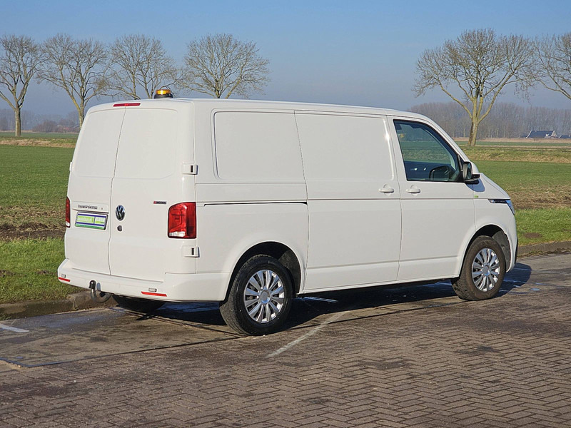 Volkswagen Transporter 2.0 TDI L1H1 4MOTION LED! - Van kecil: gambar 3 Volkswagen Transporter 2.0 TDI L1H1 4MOTION LED! - Van kecil: gambar 3