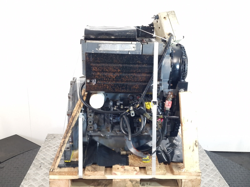 Deutz F3L2011 Engine (Plant) - Mesin untuk Peralatan konstruksi: gambar 4 Deutz F3L2011 Engine (Plant) - Mesin untuk Peralatan konstruksi: gambar 4