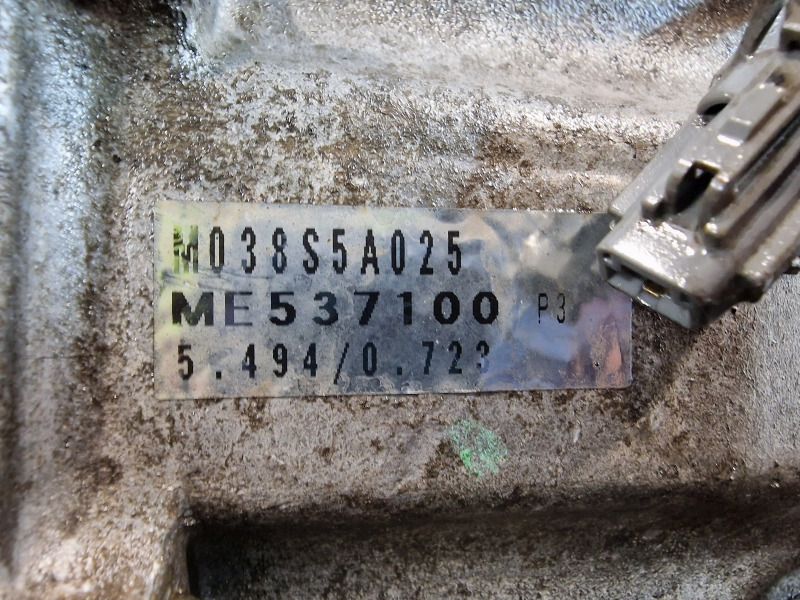 Mitsubishi M038S5A025 Manual Gearbox - Gearbox: gambar 2 Mitsubishi M038S5A025 Manual Gearbox - Gearbox: gambar 2