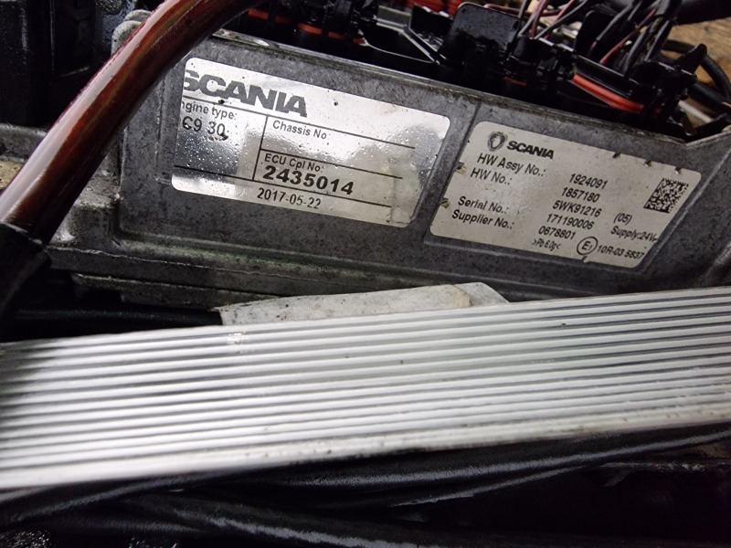 Scania DC930 C01 Engine (Bus) - Mesin: gambar 2 Scania DC930 C01 Engine (Bus) - Mesin: gambar 2