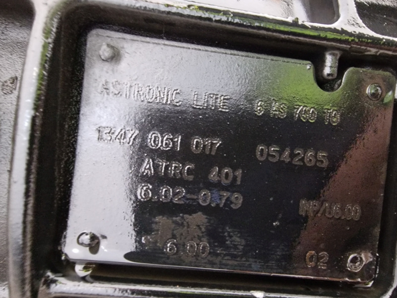 Gearbox ZF Astronic Lite 6AS700TO DAF Spec Gearbox: gambar 11 Gearbox ZF Astronic Lite 6AS700TO DAF Spec Gearbox: gambar 11