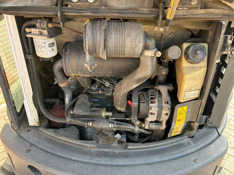 Bobcat E26 - Ekskavator mini: gambar 5 Bobcat E26 - Ekskavator mini: gambar 5