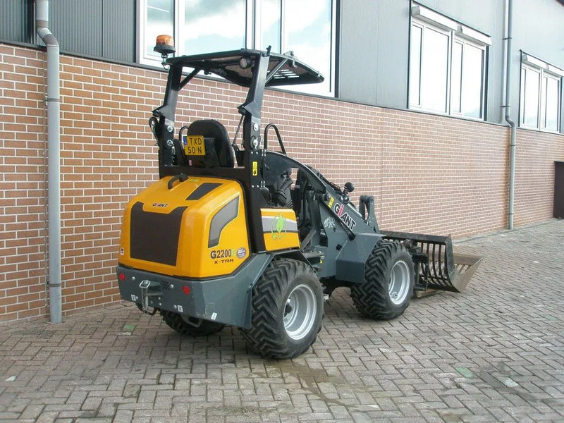 Giant G2200E - Track loader yang ringkas: gambar 3 Giant G2200E - Track loader yang ringkas: gambar 3