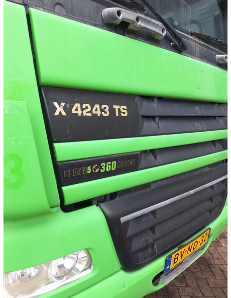 Ginaf X 4243 TS - Truk pengaduk beton: gambar 5 Ginaf X 4243 TS - Truk pengaduk beton: gambar 5
