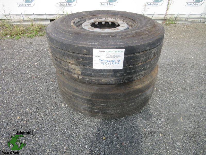 Bridgestone 385 / 65 R 22.5 OPLEGGER BANDEN MET STAAL WIEL - Ban untuk Truk: gambar 1 Bridgestone 385 / 65 R 22.5 OPLEGGER BANDEN MET STAAL WIEL - Ban untuk Truk: gambar 1