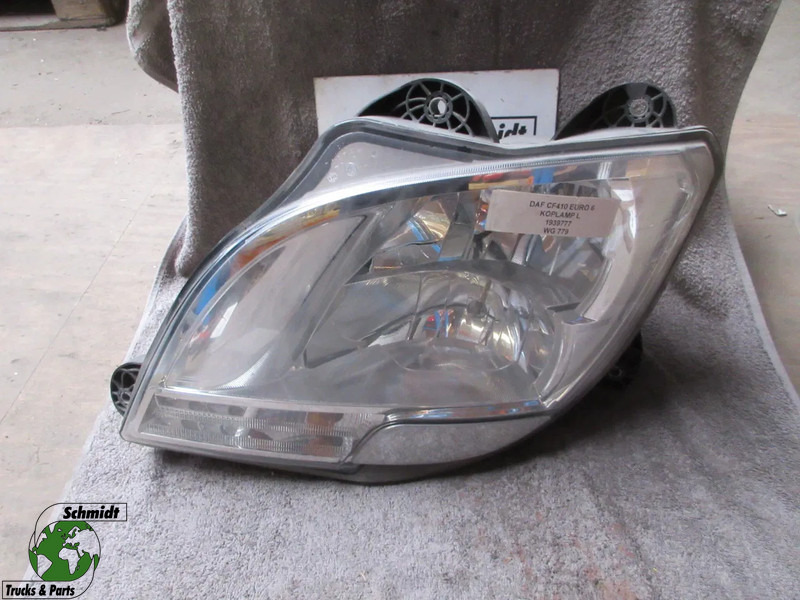 DAF 1939777 KOPLAMP DAF XF CF LINKS EURO 6 - Lampu depan untuk Truk: gambar 1 DAF 1939777 KOPLAMP DAF XF CF LINKS EURO 6 - Lampu depan untuk Truk: gambar 1
