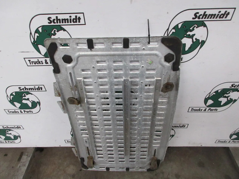 DAF 1940882 TRAANPLAAT MIDDENDEEL DAF XF 460 EURO 6 - Bingkai/ Sasis untuk Truk: gambar 4 DAF 1940882 TRAANPLAAT MIDDENDEEL DAF XF 460 EURO 6 - Bingkai/ Sasis untuk Truk: gambar 4