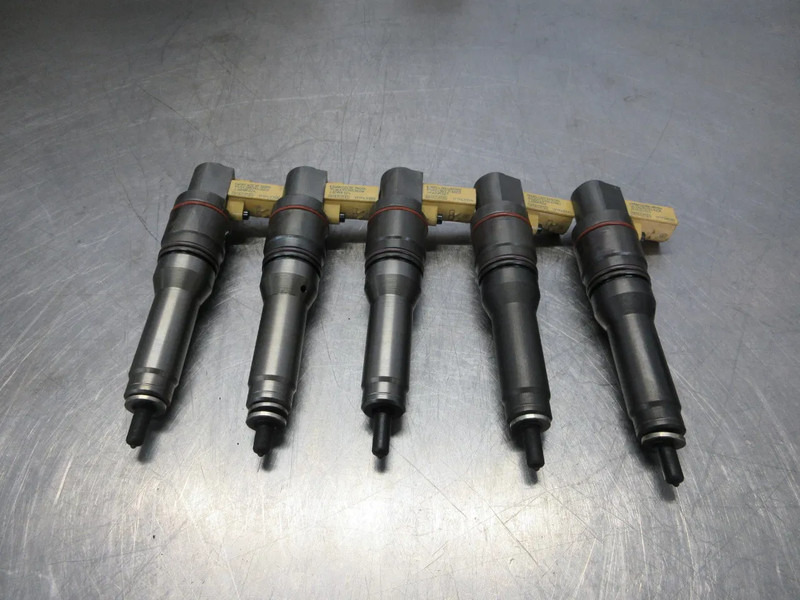 DAF 2005596 INJECTOR DAF MX 13 U2 460 PK EURO 6 5X OPVOORRAAD - Filter bahan bakar untuk Truk: gambar 4 DAF 2005596 INJECTOR DAF MX 13 U2 460 PK EURO 6 5X OPVOORRAAD - Filter bahan bakar untuk Truk: gambar 4