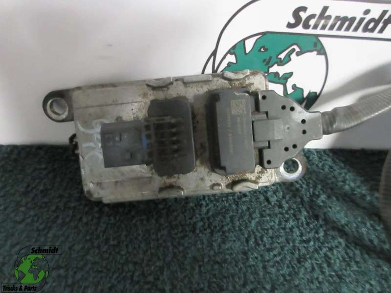 DAF 2139930 NOX SENSOR DAF XF 480 EURO 6 MODEL 2021 - Sistem listrik untuk Truk: gambar 1 DAF 2139930 NOX SENSOR DAF XF 480 EURO 6 MODEL 2021 - Sistem listrik untuk Truk: gambar 1