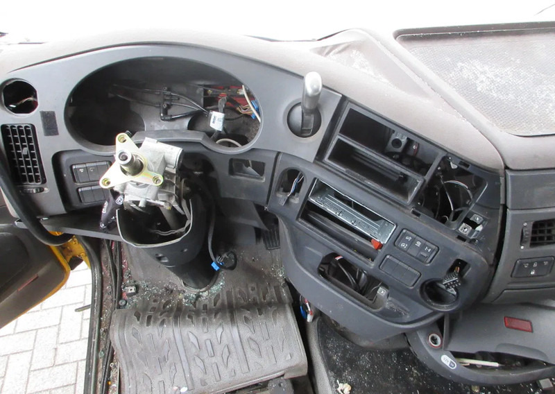 Kabin dan interior untuk Truk DAF DAF XF 450 CABINE VOOR ONDERDELEN DONOR EURO 6: gambar 10 Kabin dan interior untuk Truk DAF DAF XF 450 CABINE VOOR ONDERDELEN DONOR EURO 6: gambar 10