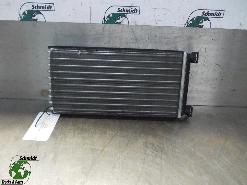 DAF XF106 1454123 RADIATEUR EURO 6 - Suku Cadang AC untuk Truk: gambar 1 DAF XF106 1454123 RADIATEUR EURO 6 - Suku Cadang AC untuk Truk: gambar 1