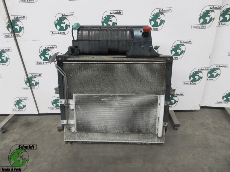 MAN 81.06101-0076 - 81.06101-0073 / RADIATEUR TGS EURO 6 - Radiator untuk Truk: gambar 1 MAN 81.06101-0076 - 81.06101-0073 / RADIATEUR TGS EURO 6 - Radiator untuk Truk: gambar 1