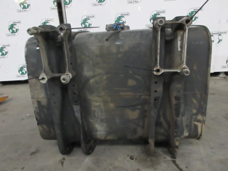 MAN 81.12201-5554 // 81.12201-5814 //400 LITER STAAL TANK 41.460 EURO 6 - Tangki bahan bakar untuk Truk: gambar 3 MAN 81.12201-5554 // 81.12201-5814 //400 LITER STAAL TANK 41.460 EURO 6 - Tangki bahan bakar untuk Truk: gambar 3